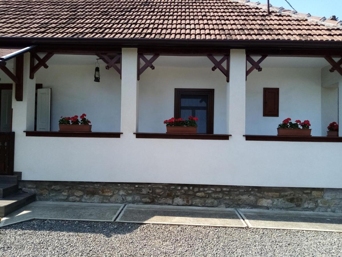 Kazsimer Vendeghaz Erdohorvati Exterior photo